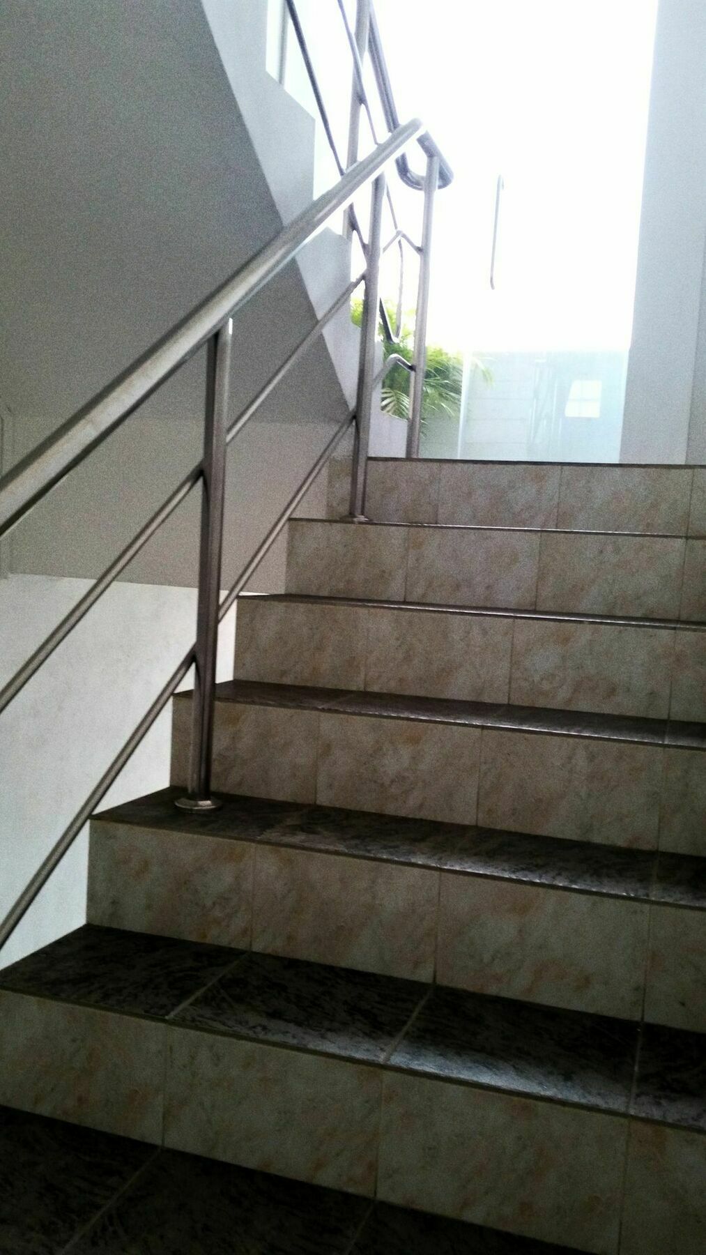 Ocean Pebbles Apartamento Dehiwala-Mount Lavinia Exterior foto